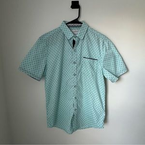 Craft + Flow Palm Tree Short Sleeve Button Down Shirt